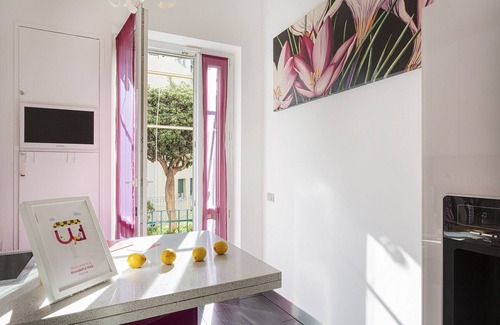 Albaro Apartment | Vernazzola Family Apartment by Wonderful Italy