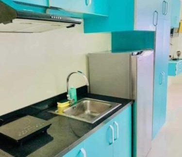 Downtown Cebu Apartment | Villahermiastaycation Cebu The Persimmon Studio