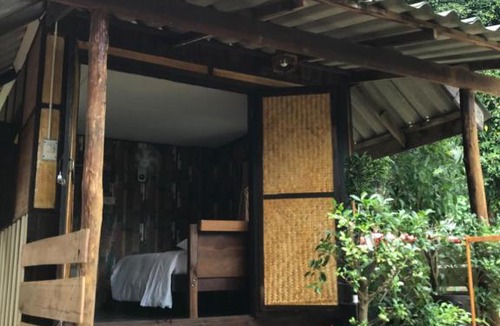 Ko Chang Ski Chalet | บ้านตำหนักช้าง