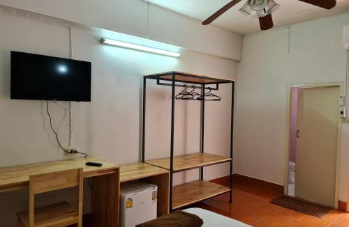Khu Khot Apartment | ศิริภูมิอพาร์ทเม้น ซอย.9