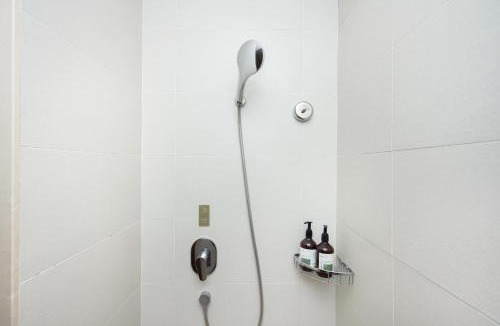 Jinshan Hotel | 上海城市沙滩轩逸酒店