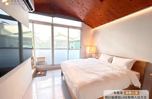 East District House | 壹貳貳洋樓 l 自助入住 l 無人櫃檯