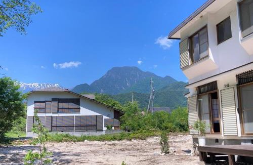 Azumino House | 安曇野市穂高温泉郷Vila湯仙望
