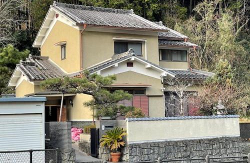Yoshino House | 宿坊宝塔寺 蓮Ren