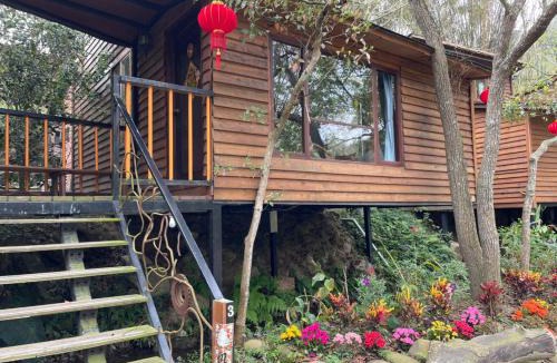 Sanyi Ski Chalet | 山板樵愛面子民宿
