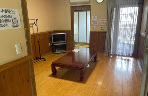 Kikuchi Hotel | 源泉かけ流し離れの宿 きなっせ