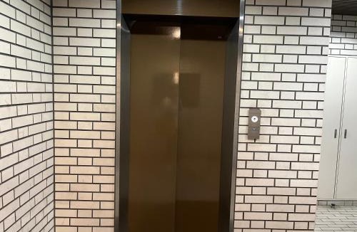 Akasaka Apartment | 赤坂マンスリーマンション