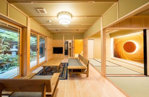 Koyasan Hotel | 高野山 宿坊 恵光院 -Koyasan Syukubo Ekoin Temple-
