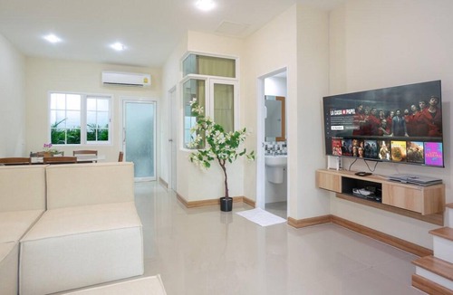 Sam Wa Tawan Ok House | 100 m² House ∙ 4 bedrooms ∙ 8 guests