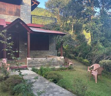 Kaul House | 11EleVen Farms with Jacuzzi & Private Orchard Garden