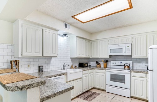 West Arlington Apartment | 165 m² Apartment ∙ 3 bedrooms ∙ 5 guests