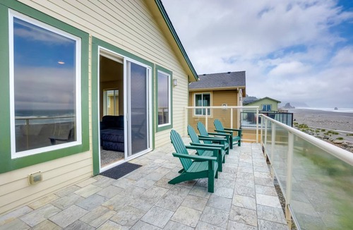 Gold Beach Apartment | 185 m² Apartment ∙ 3 bedrooms ∙ 6 guests