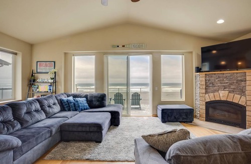 Gold Beach Apartment | 185 m² Apartment ∙ 3 bedrooms ∙ 6 guests