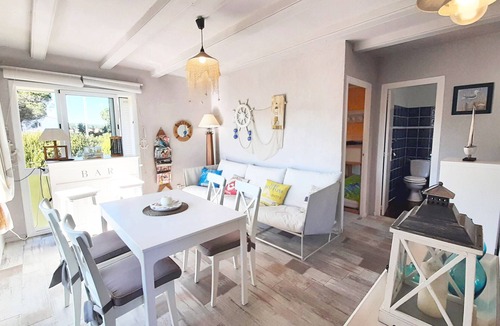 Calella de Palafrugell Apartment | 1CB K2 -2 Bedroom apartment in a very quiet area with garden and communal pool near the beach of Calella de Palafrugell