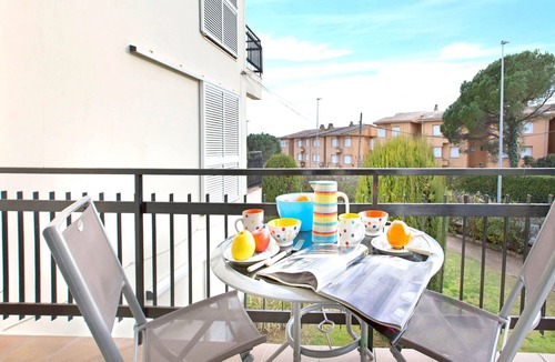 Calella de Palafrugell Apartment | 1CB K2 -2 Bedroom apartment in a very quiet area with garden and communal pool near the beach of Calella de Palafrugell