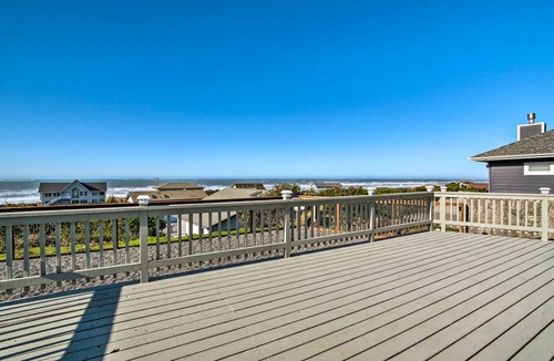 Gold Beach House | 209 m² House ∙ 4 bedrooms ∙ 10 guests