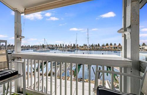 North Haven Apartment | 300 m² Apartment ∙ 3 bedrooms ∙ 6 guests