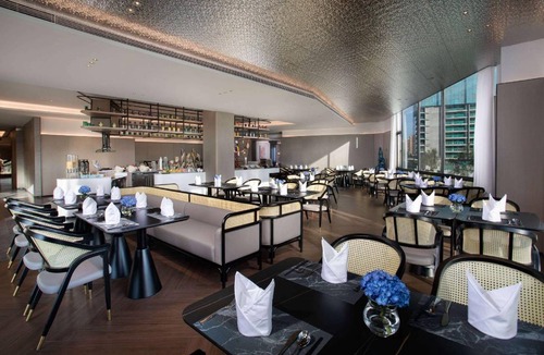 Huidong Hotel | 300 m² Hotel ∙ 12 guests