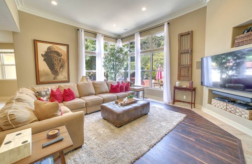 Salinas House | 487 m² House ∙ 5 bedrooms ∙ 12 guests