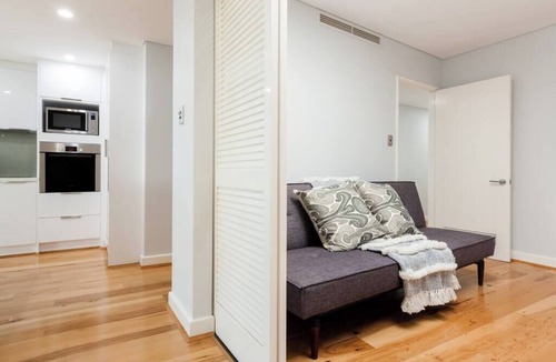 Scarborough Apartment | Apartment M603 - luxury beachfront, ocean views!