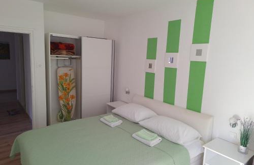 Mukinje Apartment | Apartment Yoya