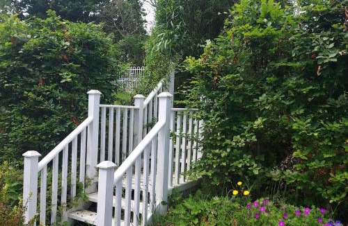 Killotteran Ski Chalet | Apple Blossom Cottage