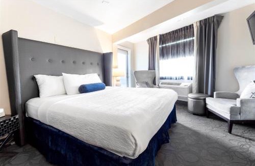 Narragansett Pier Hotel | Aqua Blue Hotel