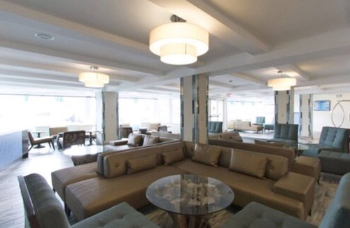 Narragansett Pier Hotel | Aqua Blue Hotel