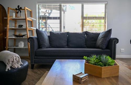 Bloubergstrand House | Atlantic Oasis Guest House