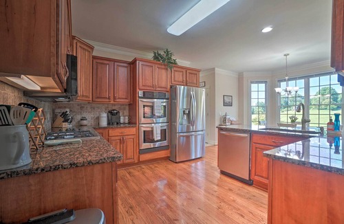 Hiawassee House | Beautiful Hiawassee Home w/Mountain Views!