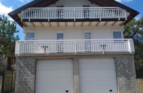 Konjic Apartment | Big Mama's Apartments