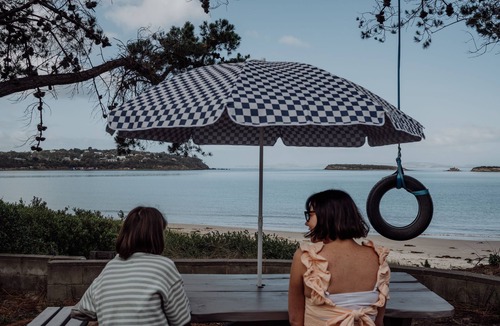 Dodges Ferry House | Blue Lagoon Beach House - Absolute Beachfront! Dodges Ferry