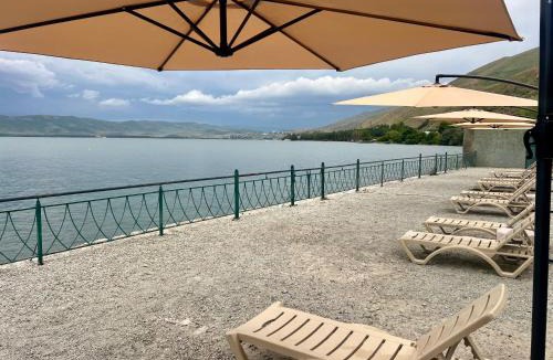 Kaputan Villa | Blue Panorama Sevan