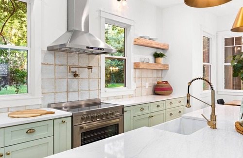 Shelby Hills House | Brand new modern stylish home 5mins to downtown