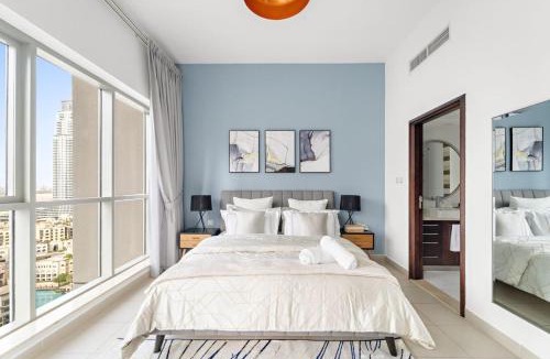 Downtown Dubai Apartment | Burj Khalifa View Downtown Gem, 8 Minutes Walk to Dubai Mall