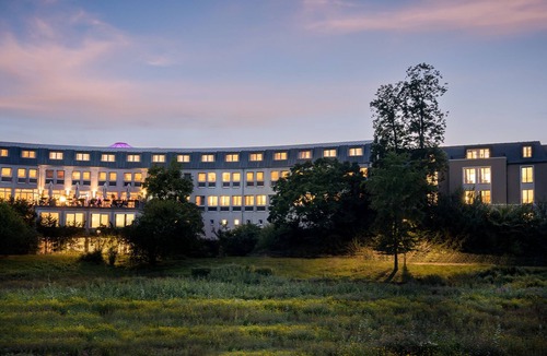 Landau in der Pfalz Apartment | Business stay with home comfort