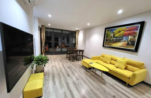 Long Bien Apartment | Căn hộ cao cấp tầng cao đối diện Aeon Mall 2PN/2PT