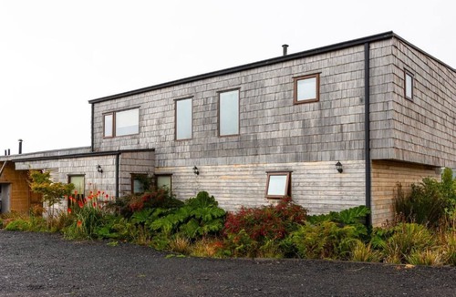 Chonchi House | CABAÑAS ARRAYANES DE HULLINCO