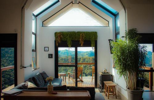 Cambui Ski Chalet | Cabana com vista para as montanhas, ofurô e Starlink