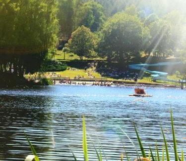 Saint-Hilaire-les-Places House | Camping l'Air du Lac*