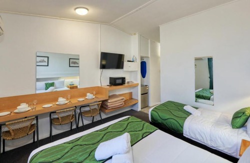 Glen Innes Hotel | CBD GI Motel