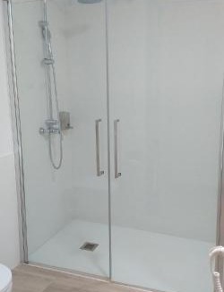 El Prat de Llobregat Hostel | Centre Esplai Albergue
