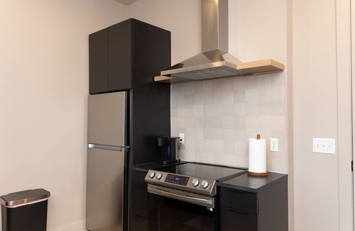 Inglewood Condo | Charming 1bed condo in EastNash.12min Broadway&BNA, E+RoseCafe onsite 1st floor