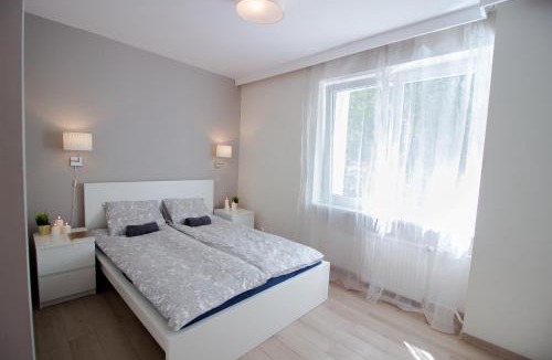 Wroclaw City Center Apartment | Chic Apartments - City Center - Great Location - Widok street