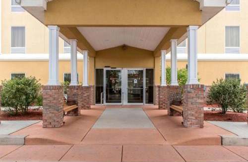 Moosic Hotel | Comfort Suites Scranton near Montage Mountain