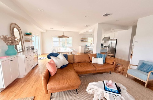 Eastward Look House | Coral Cabana | 7BD/5BA