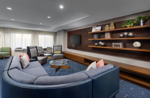 Salinas Hotel | Courtyard By Marriott Salinas Monterey
