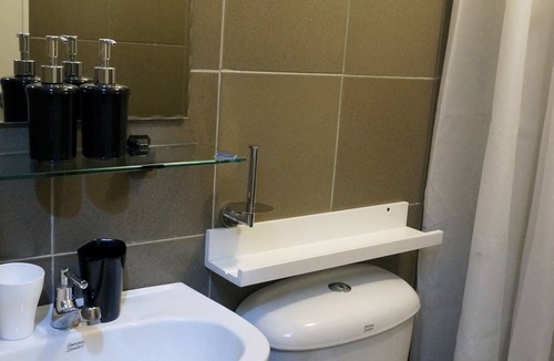 Pio del Pilar Condo | Cozy 1 Bedroom Condo Unit in Makati City