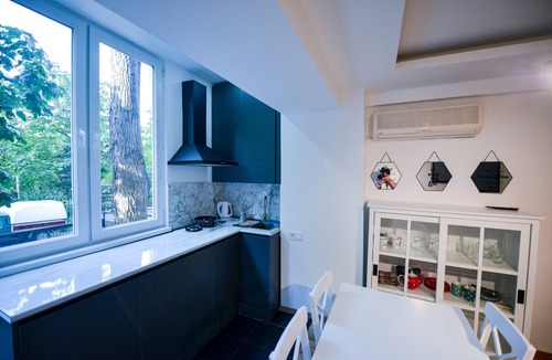 Saburtalo Apartment | Cozy apartment near Pekini avenue with yard/Patio