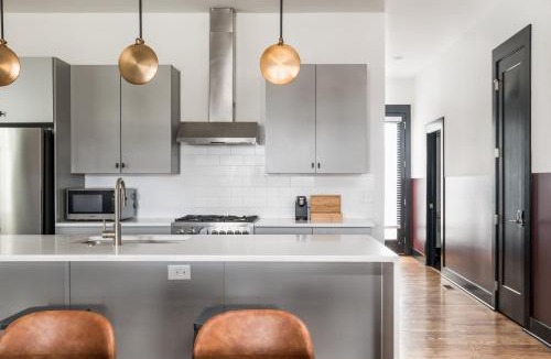 Buena Vista Apartment | Dottie Loretta Lambert by AvantStay 3 Unit Buyout w 12BR in Heart of Nashville